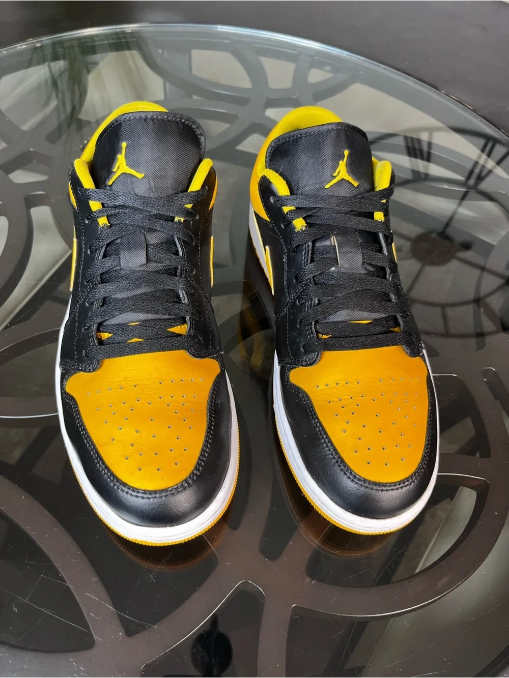 Nike Air Jordan 1 Low Yellow Ochre Men's Size 12